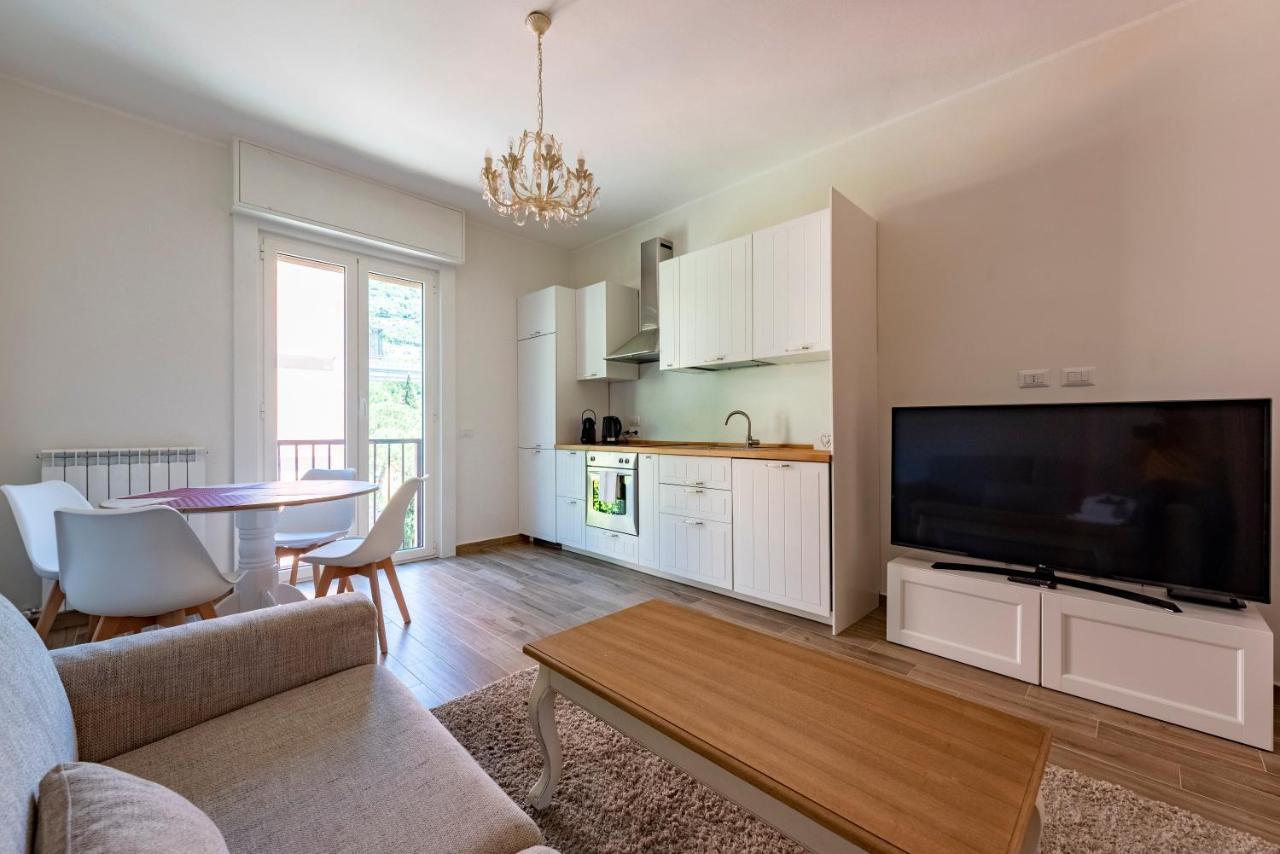Joivy Lele Apartment With Swimming Pool Rapallo Dış mekan fotoğraf